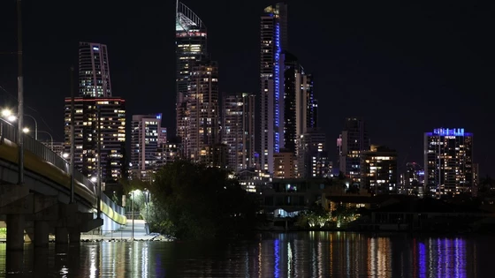 RF 200-800mm F6.3-9 IS USM