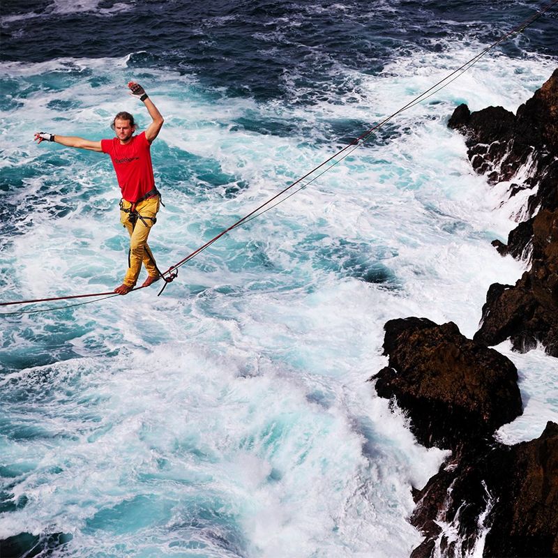 Richard Walch sample man walking on a tightrope slackline shot on the Canon EOS R & RF 28-70mm F2L USM